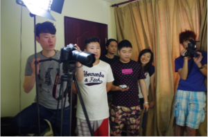 《标准房客》B组拍摄现场